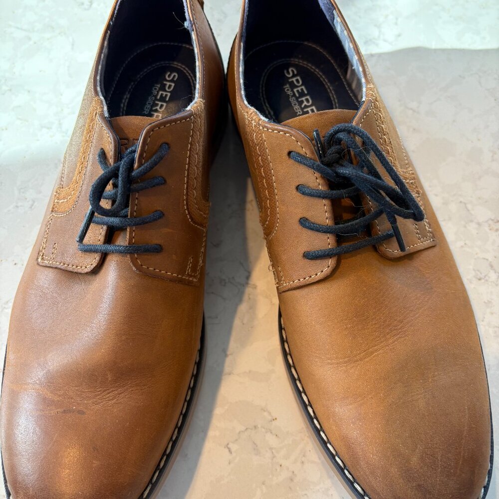 GUC Sperry Top-sider Navy and Brown Wing Tip Men's Size 8M